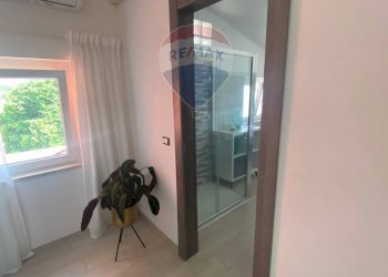 Hall / corridoio - Appartamento Via Castellata
 
207, Sant'Eusanio del Sangro - foto 24