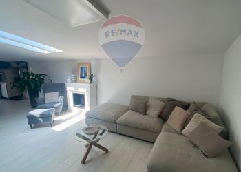 Soggiorno - Appartamento Via Castellata
 
207, Sant'Eusanio del Sangro - foto 29