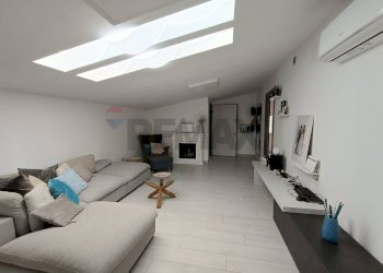 Soggiorno - Apartment Via Castellata
 
207, Sant'Eusanio del Sangro - photo 7