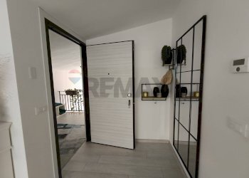 Hall / corridoio - Apartment Via Castellata
 
207, Sant'Eusanio del Sangro - photo 8