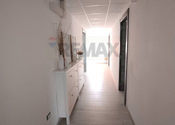 Hall / corridoio - Apartment Via Castellata
 
207, Sant'Eusanio del Sangro - photo 18