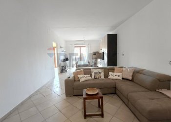 Soggiorno - Appartamento Via Castellata
 
207, Sant'Eusanio del Sangro - foto 2
