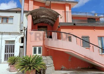 Edificio all\'aperto - Appartamento Via Castellata
 
207, Sant'Eusanio del Sangro - foto 22