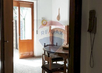 Hall / corridoio - Quadrilocale Via Fontana Terranova
 
43, Palena - foto 4