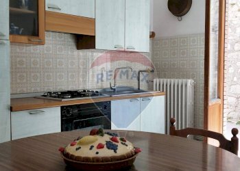 Cucina - Quadrilocale Via Fontana Terranova
 
43, Palena - foto 8