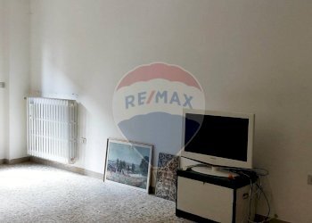 Soggiorno - Quadrilocale Via Fontana Terranova
 
43, Palena - foto 20