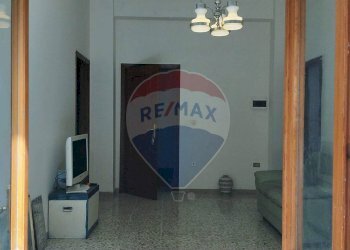 Hall / corridoio - Quadrilocale Via Fontana Terranova
 
43, Palena - foto 22