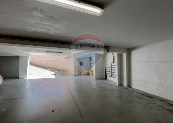 Parcheggio - Bilocale Via Spaventa Silvio e Bertrando
 
17, Altino - foto 35