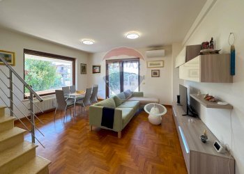 Sala da pranzo - Villa a Schiera Villa Andreoli
 
169/D, Lanciano - foto 4