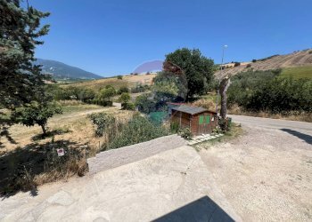 Vista delle montagne - Casa indipendente C.da Ascigno
 
1, Casoli - foto 29