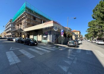 Foto 3 - Locale Commerciale Via Gorizia
 
15, Lanciano - foto 3