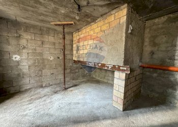 Stanza vuota - Casa semi indipendente Via Santa Maria
 
56, Quadri - foto 19