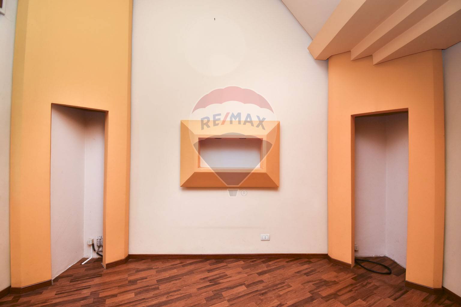 ESPOSITORI - Locale Commerciale Via Cagliari
 
123, Catania - foto 2