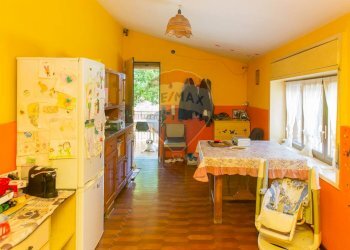 Sala da pranzo - Casa indipendente Trecastagni - foto 12