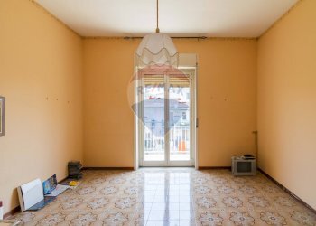 Stanza vuota - Appartamento Via Marchese di Casalotto
 
33, Aci Catena - foto 3