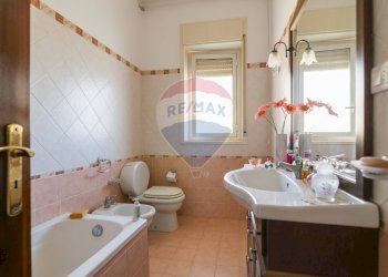 Bagno - Appartamento Via Marchese di Casalotto
 
33, Aci Catena - foto 5
