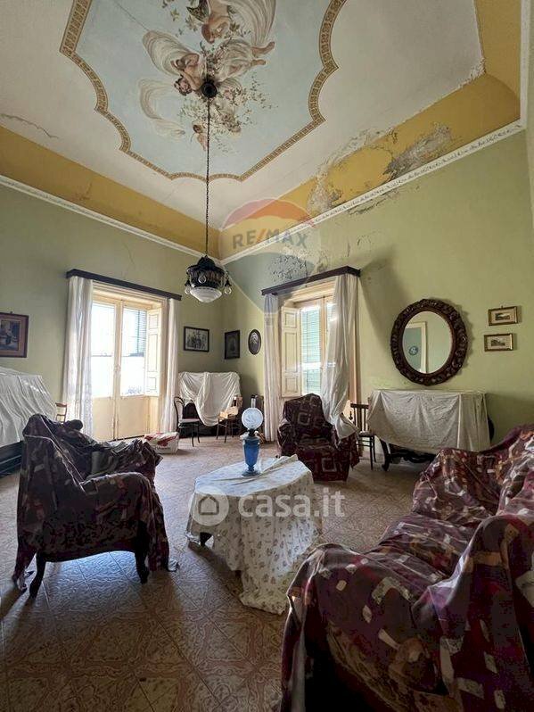 Soggiorno - Casa indipendente Via Emanuele Filiberto
 
56-58-60, Giarre - foto 2