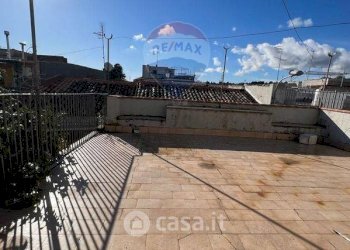 Terrazza - Casa indipendente Via Emanuele Filiberto
 
56-58-60, Giarre - foto 5