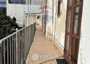 Balcone - Casa indipendente Via Emanuele Filiberto
 
56-58-60, Giarre - foto 7