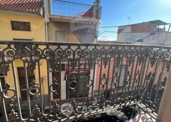 Balcone - Casa indipendente Via Emanuele Filiberto
 
56-58-60, Giarre - foto 17