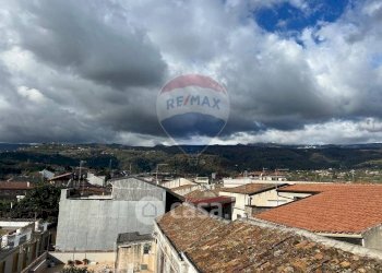 Edificio all\'aperto - Casa indipendente Via Emanuele Filiberto
 
56-58-60, Giarre - foto 26