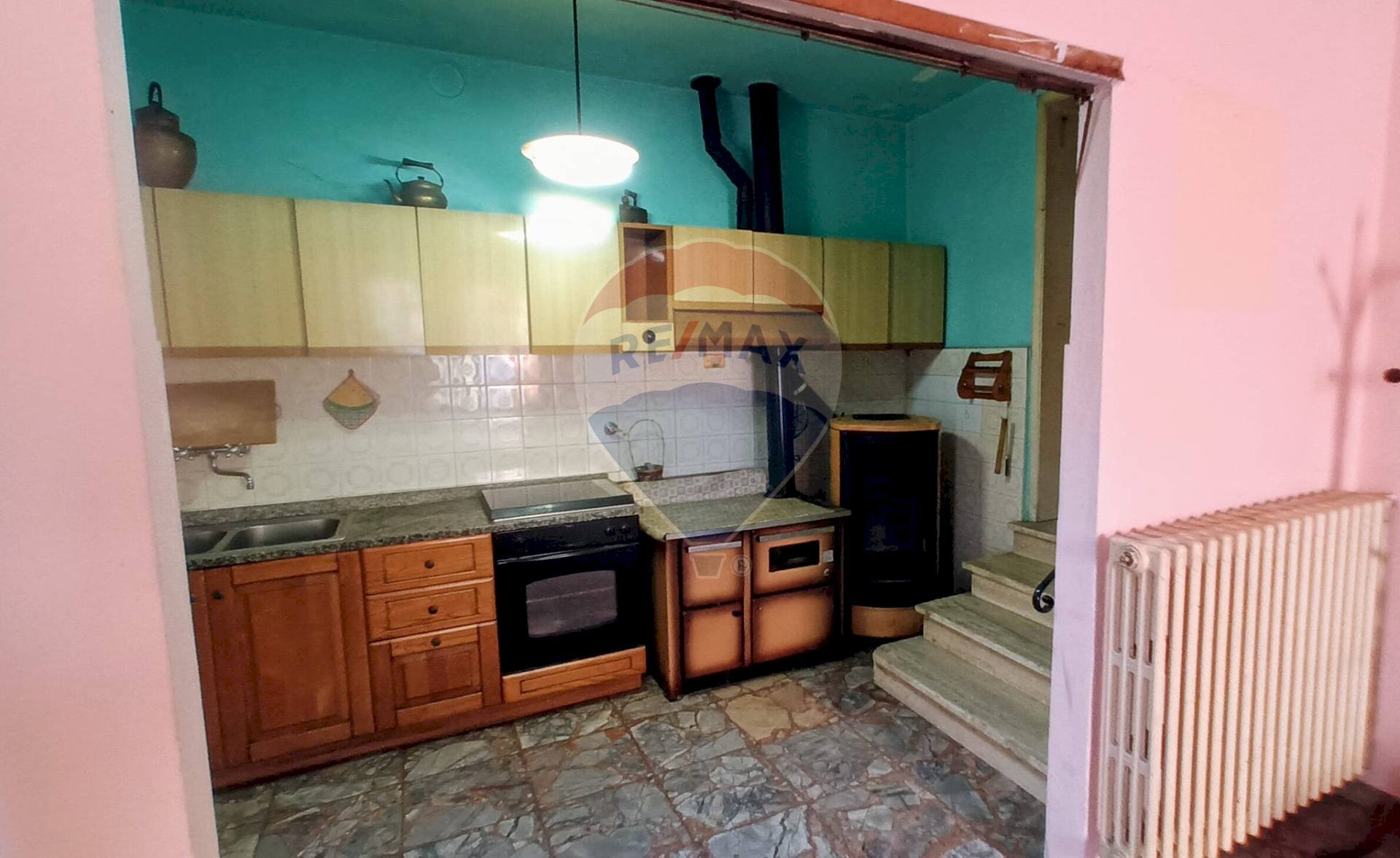 Cucina - Three-room apartment Località Restone
 
23, Figline e Incisa Valdarno - photo 2