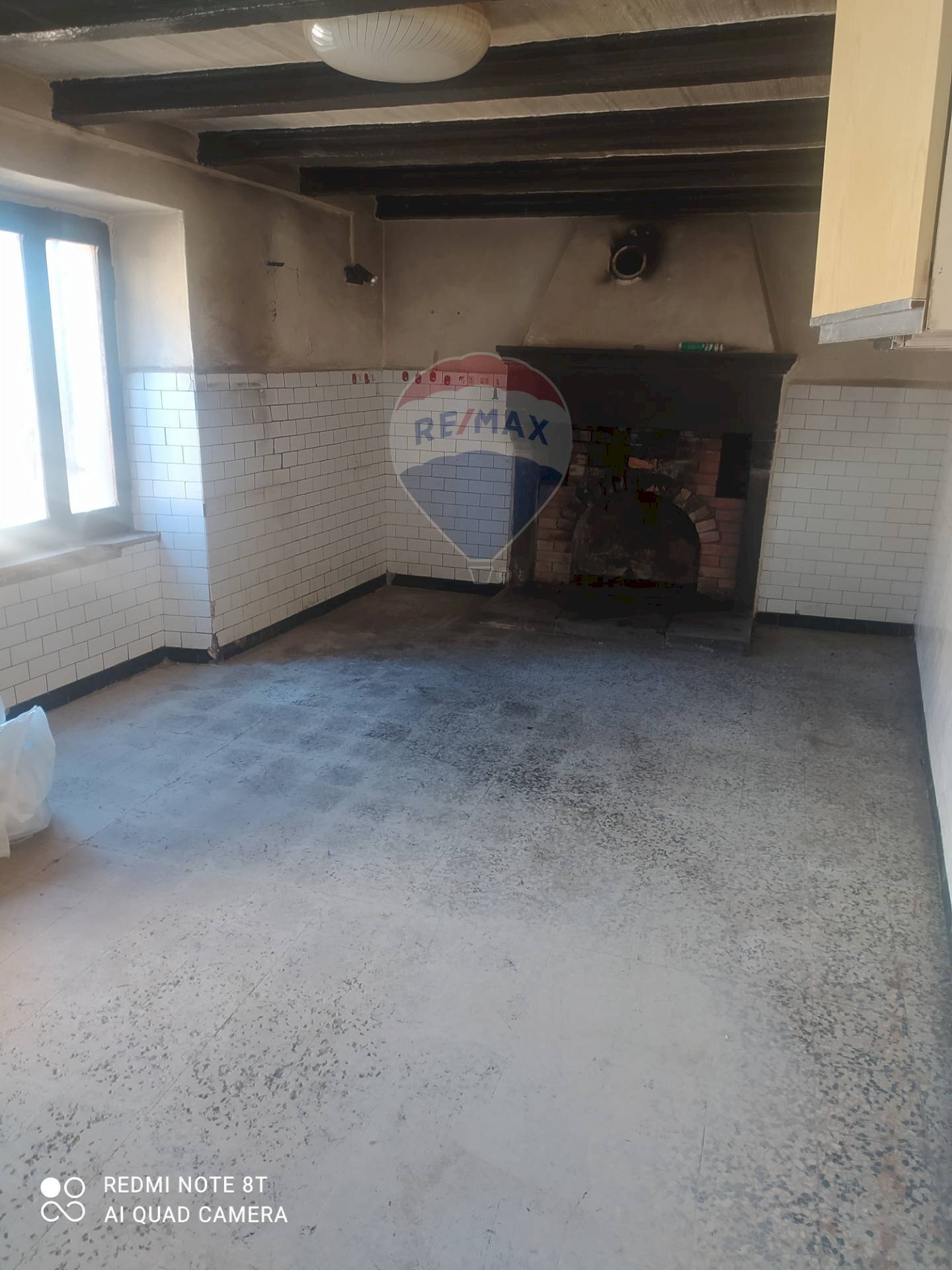 Parcheggio - Semi-detached house Loc. Compito
 
16, Chiusi della Verna - photo 3