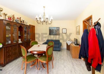 Sala da pranzo - Appartamento Viale Bummacaro
 
16, Catania - foto 7