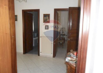 Hall / corridoio - Quadrilocale VIA ROSSO SAN SECONDO
 
51, Caltanissetta - foto 16