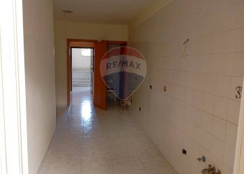 Hall / corridoio - Quadrilocale Giovanni Gronchi/Figliarini
 
31, Santa Maria a Vico - foto 12