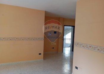 Stanza vuota - Quadrilocale Giovanni Gronchi/Figliarini
 
31, Santa Maria a Vico - foto 23