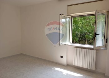 Stanza vuota - Quadrilocale Giovanni Gronchi/Figliarini
 
31, Santa Maria a Vico - foto 25