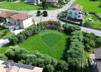 Giardino - Terreno edificabile Via Valeriana
 
40, Gianico - foto 12