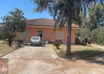 Foto 1 - Villa Strada Cavatella, Latina - foto 1