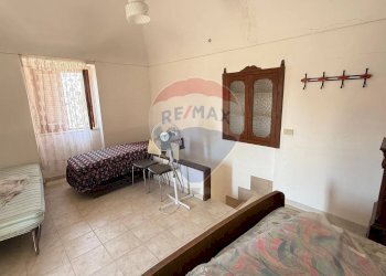 camera da letto - Quadrilocale Via Sonnambula
 
16, Peschici - foto 10