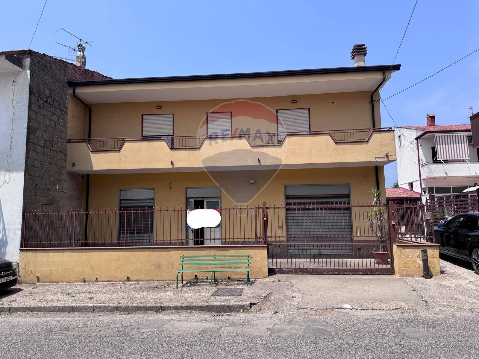 Casa all\'aperto - Trilocale Via Rio Persico
 
69, Carinola - foto 1