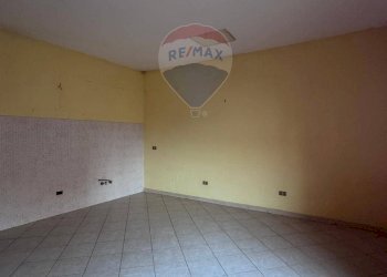 Stanza vuota - Trilocale Via Rio Persico
 
69, Carinola - foto 5