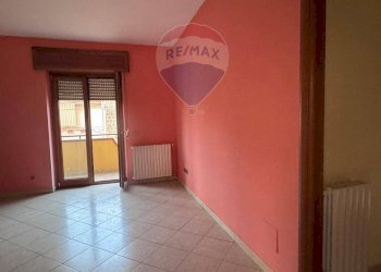 Stanza vuota - Trilocale Via Rio Persico
 
69, Carinola - foto 8