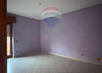 Stanza vuota - Trilocale Via Rio Persico
 
69, Carinola - foto 11