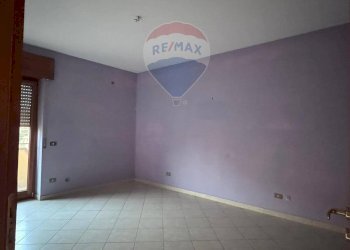 Stanza vuota - Trilocale Via Rio Persico
 
69, Carinola - foto 12