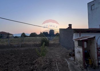 Edificio all\'aperto - Trilocale Via Rio Persico
 
69, Carinola - foto 20