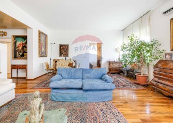 Soggiorno - Appartamento VIA PONZELLA
 
14, Busto Arsizio - foto 6