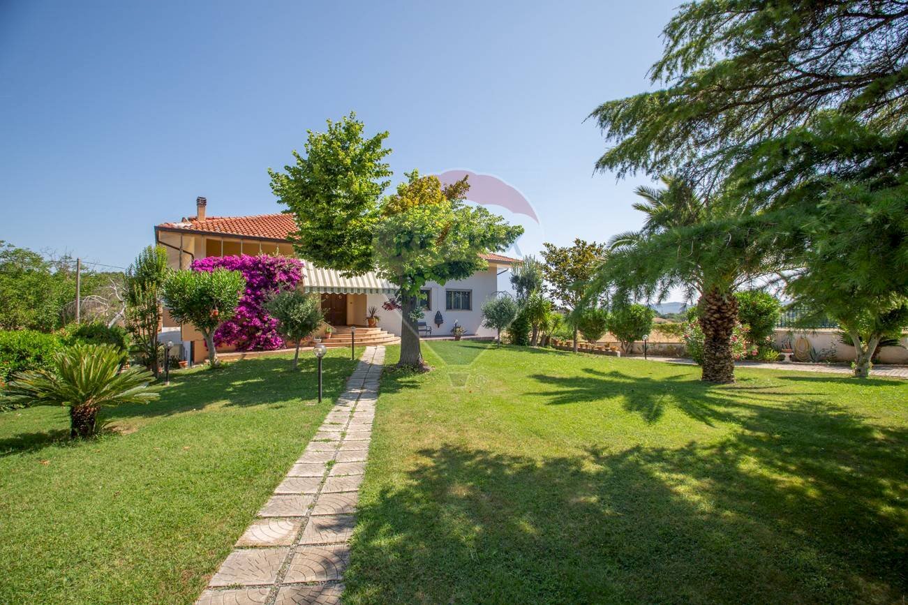 Giardino - Villa Via Delle Querce, Pianella - foto 2