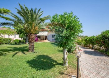 Giardino - Villa Via Delle Querce, Pianella - foto 3