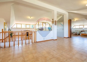 Soggiorno - Villa Via Delle Querce, Pianella - foto 23