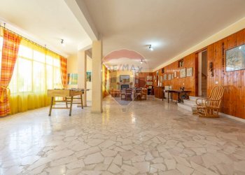 Sala da pranzo - Villa Via Delle Querce, Pianella - foto 31