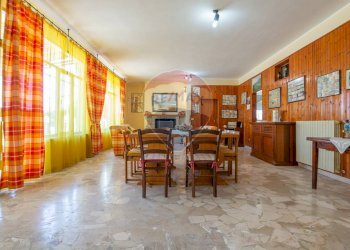Sala da pranzo - Villa Via Delle Querce, Pianella - foto 32