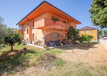 Casa all\'aperto - Villa via Sangro
 
38, Chieti - foto 7