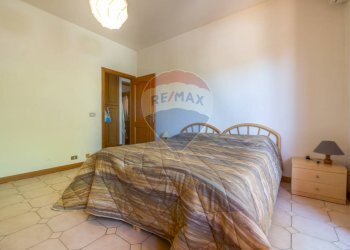 Camera / camera da letto - Villa via Sangro
 
38, Chieti - foto 23