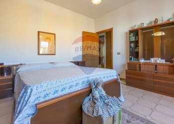 Camera / camera da letto - Villa via Sangro
 
38, Chieti - foto 26